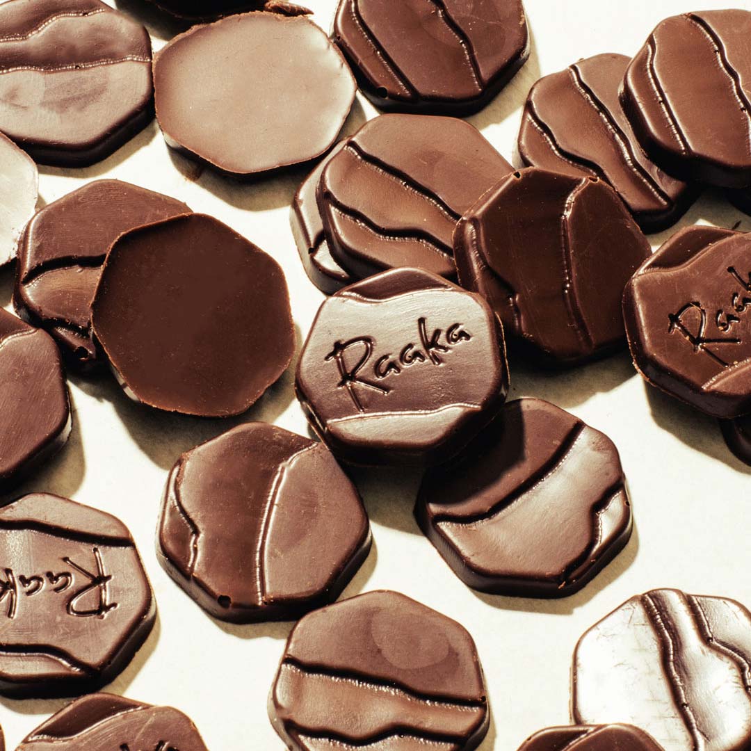 Maple Dark Baking Chocolate - Airy Travel Chocolate Assortment